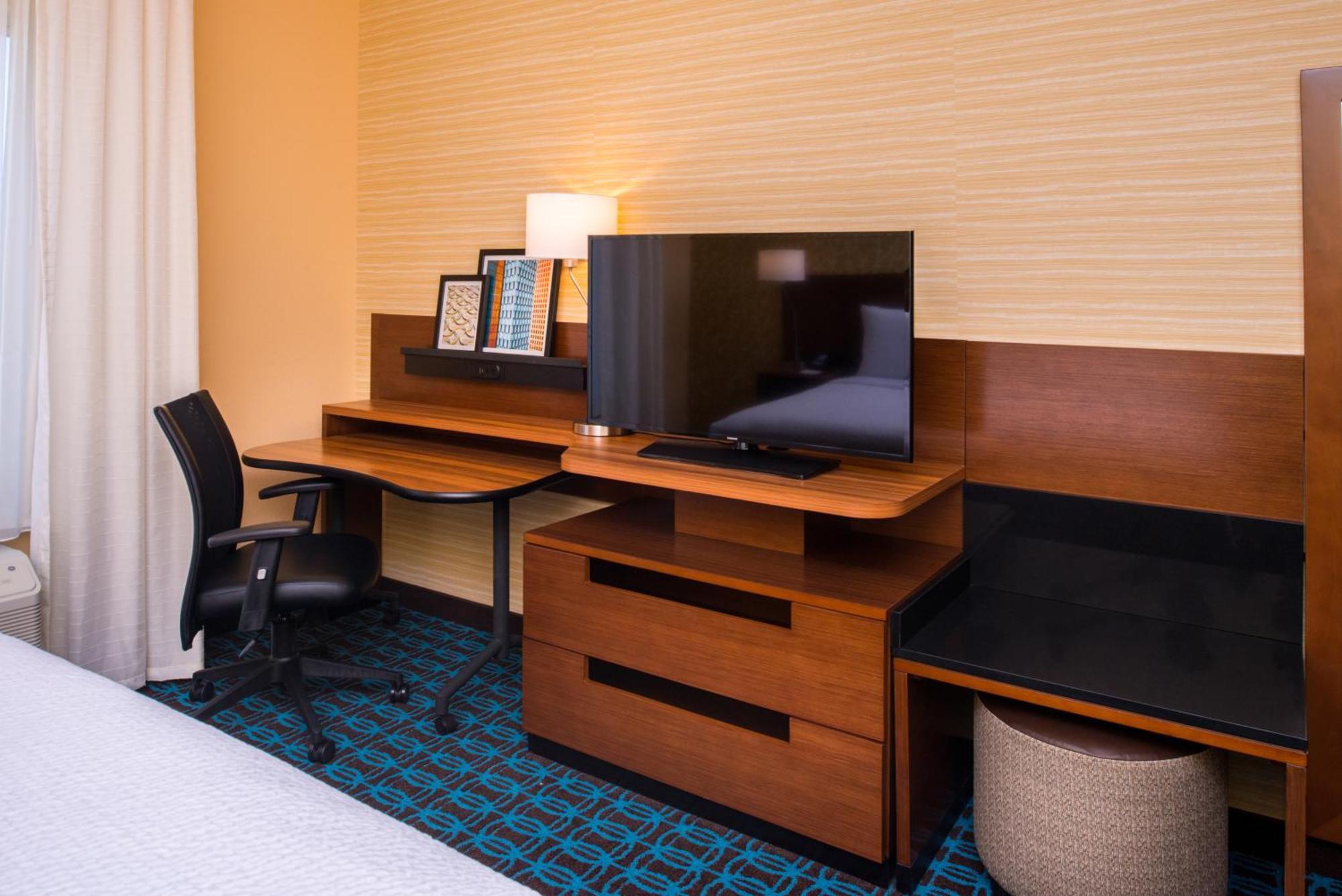 Fairfield Inn & Suites By Marriott Akron Stow Екстер'єр фото