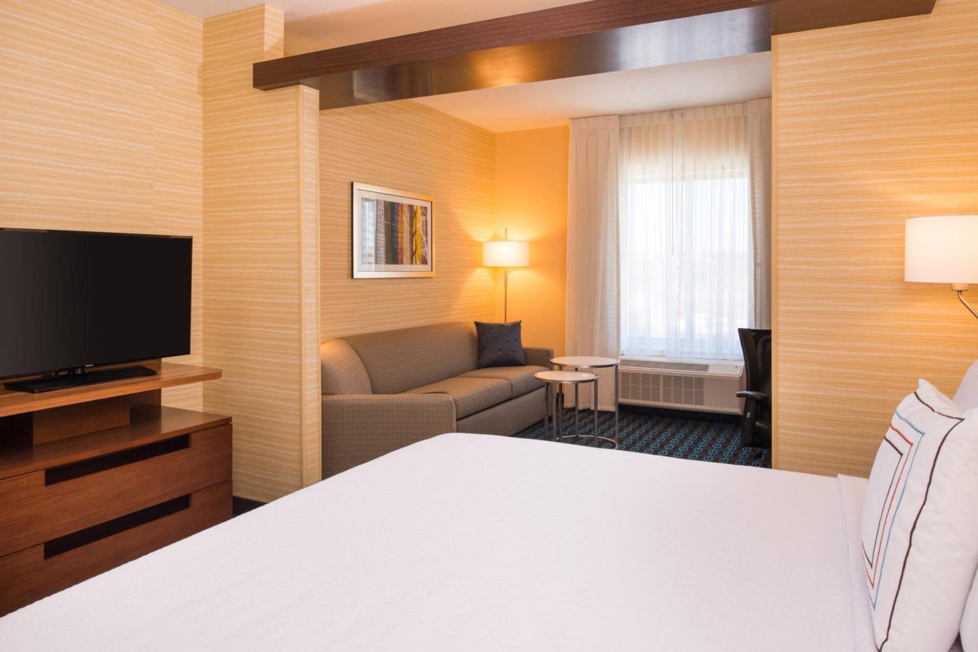 Fairfield Inn & Suites By Marriott Akron Stow Екстер'єр фото