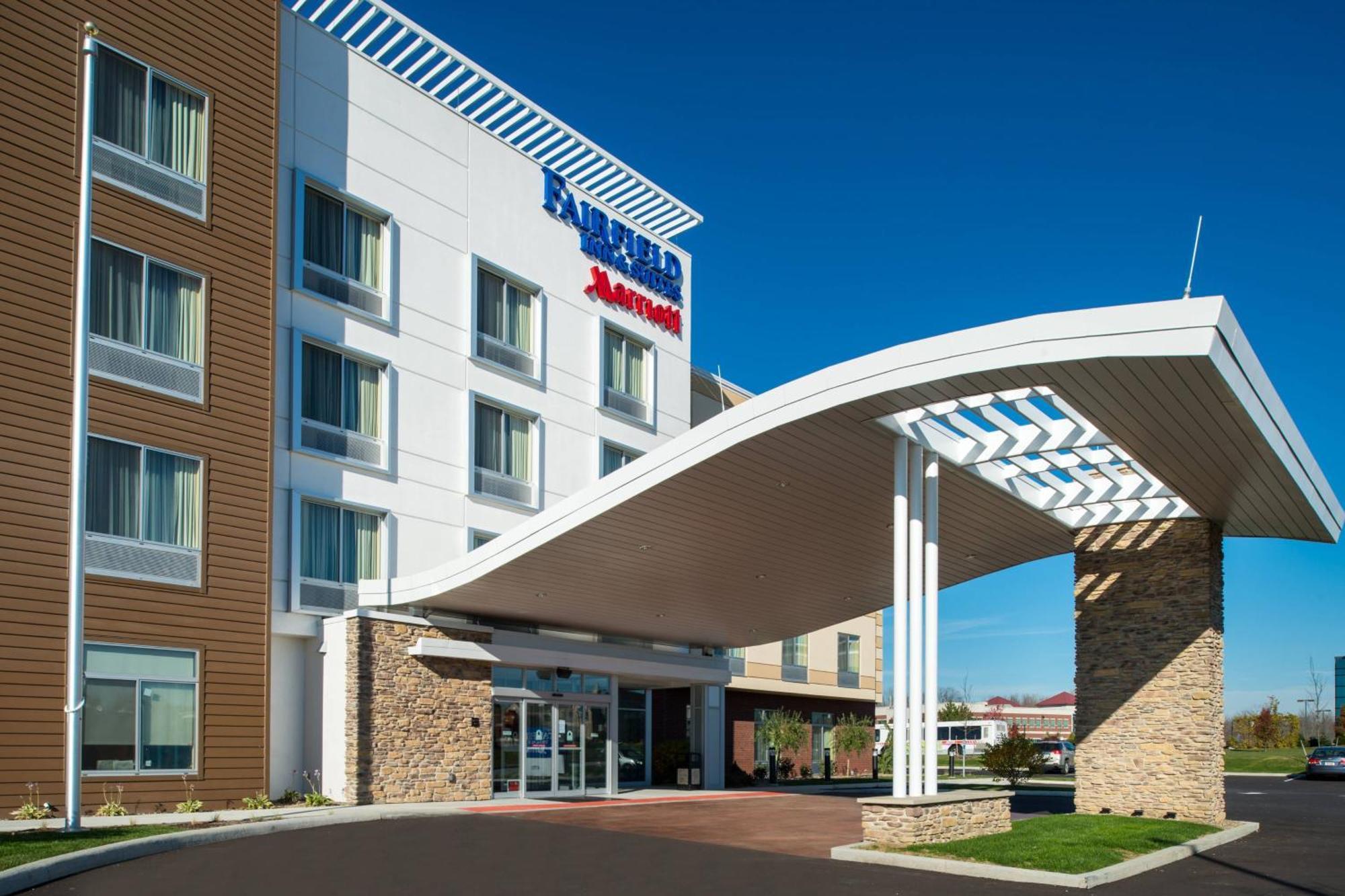 Fairfield Inn & Suites By Marriott Akron Stow Екстер'єр фото