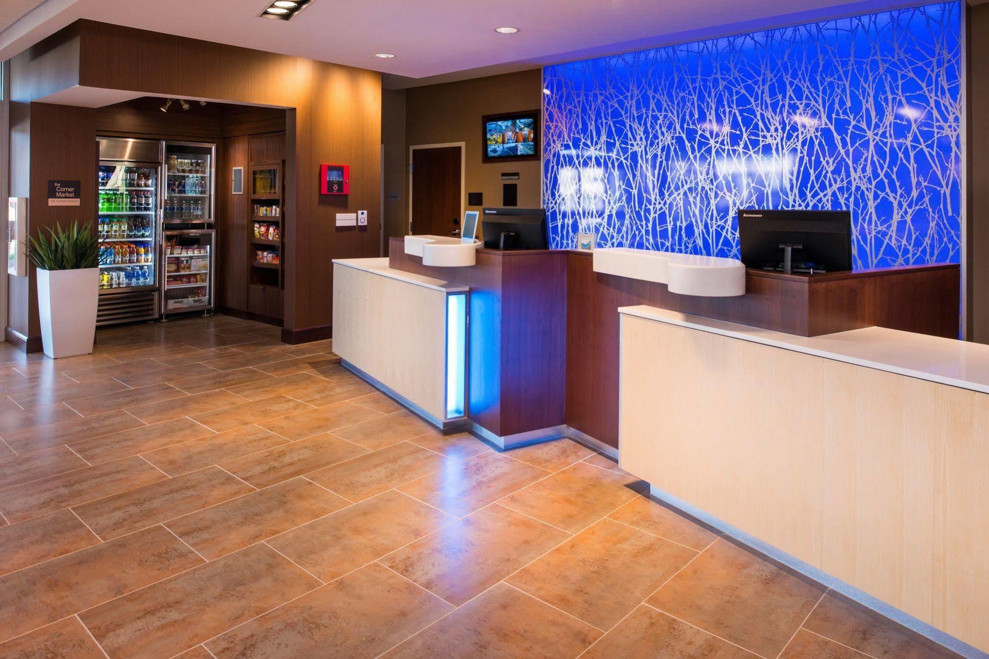 Fairfield Inn & Suites By Marriott Akron Stow Екстер'єр фото